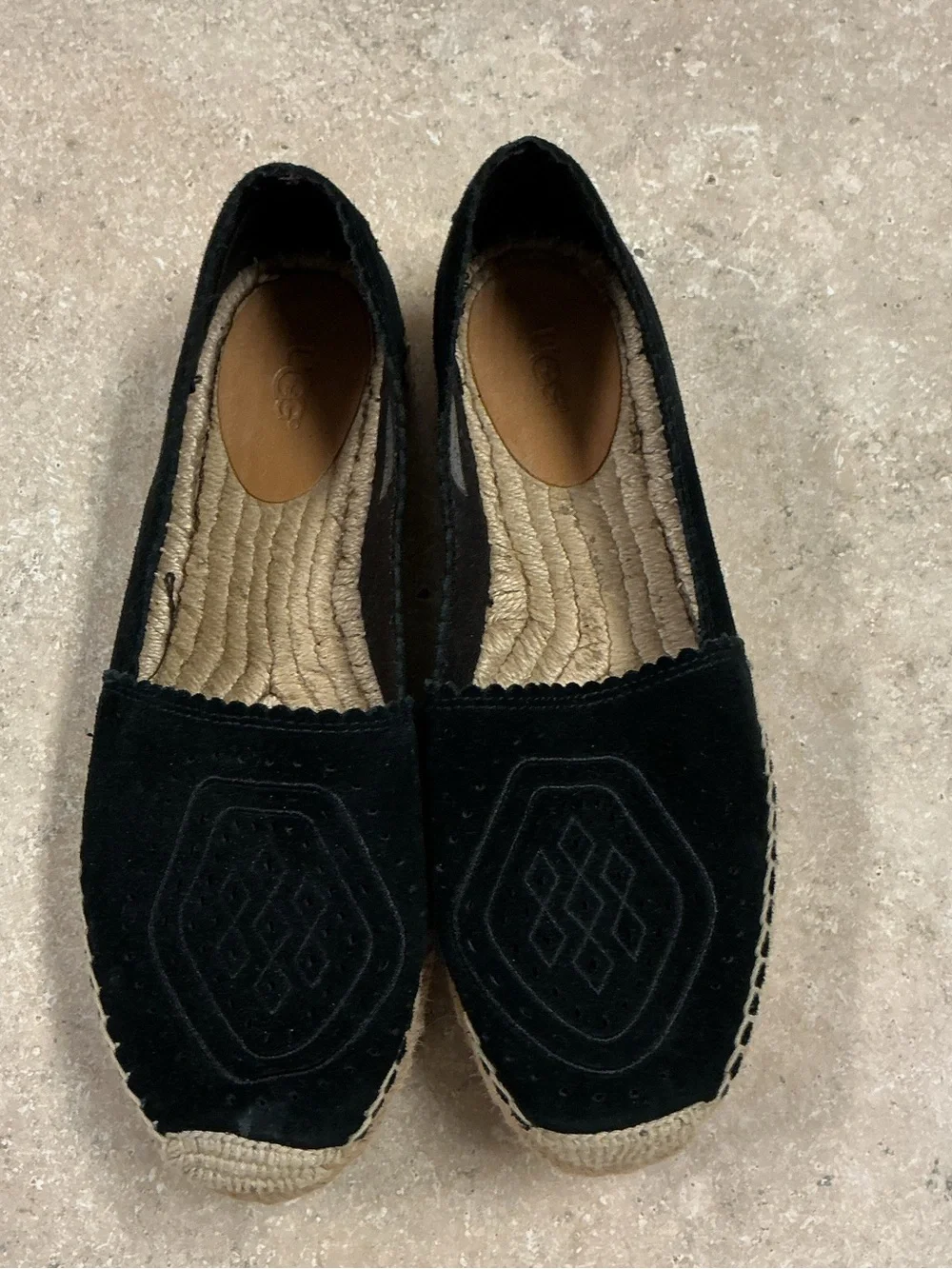 UGG Heidi Espadrille SZ 8.5 Loafers Black Perforated Suede Womens Shoe